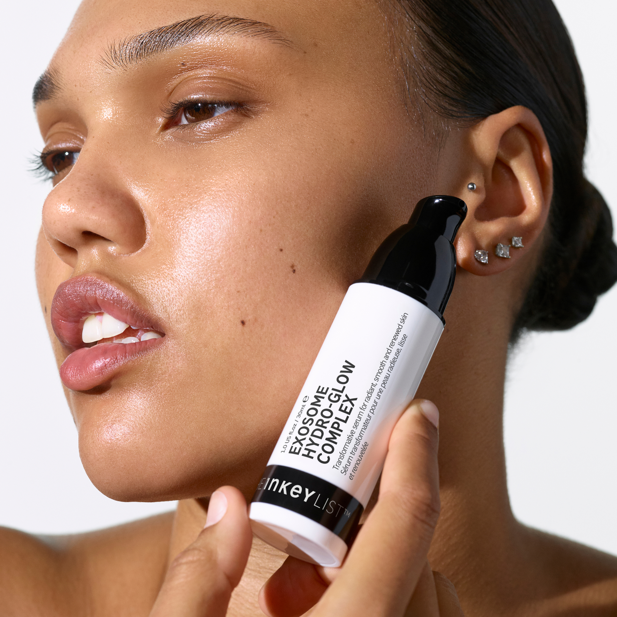 EXOSOME HYDRO-GLOW COMPLEX SERUM (SUERO PARA ROSTRO)